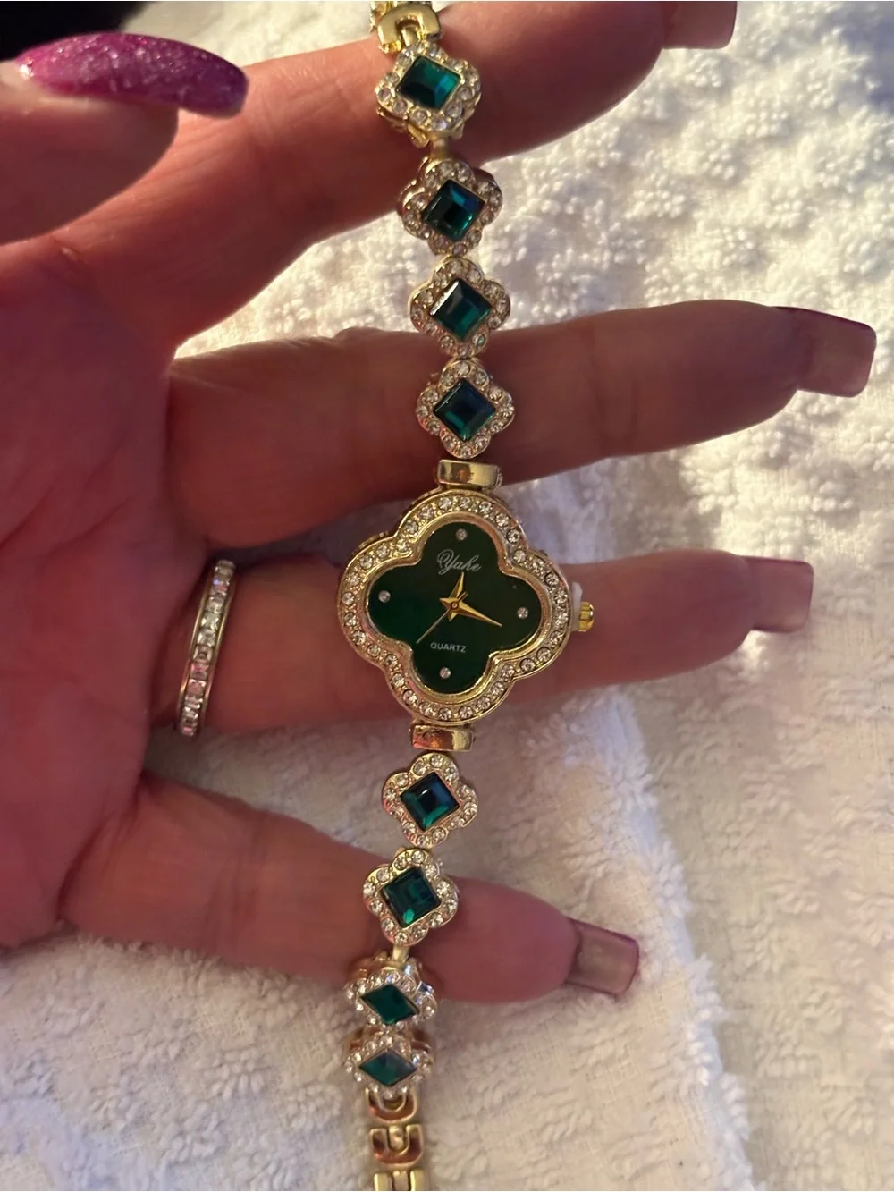 Watch-Emerald Green simulated 4 Leaf Clover GOLD TONE Watch Diamond like Bracel